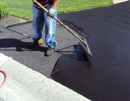 sealcoating-asphalt-1-1